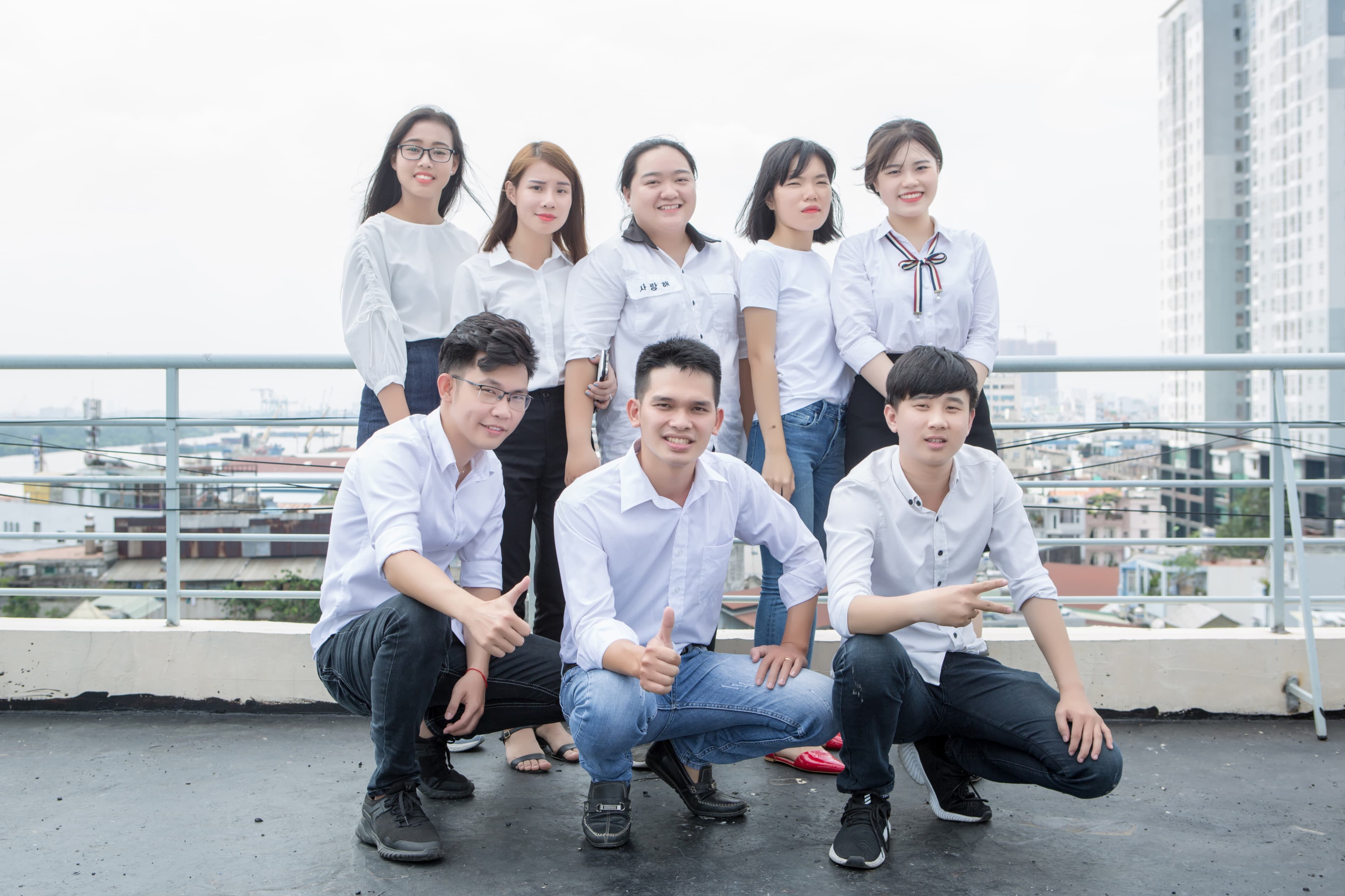 Axpara team together